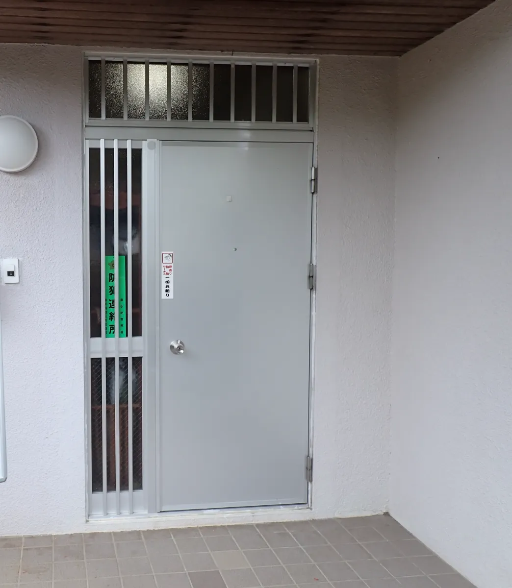 玄関工事 施工前