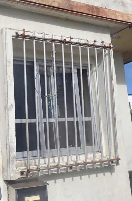 サッシ工事 施工前